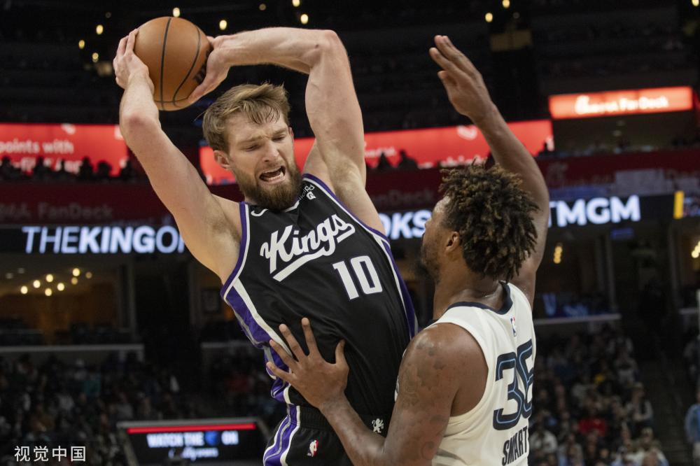 年进行的一 年进行的一