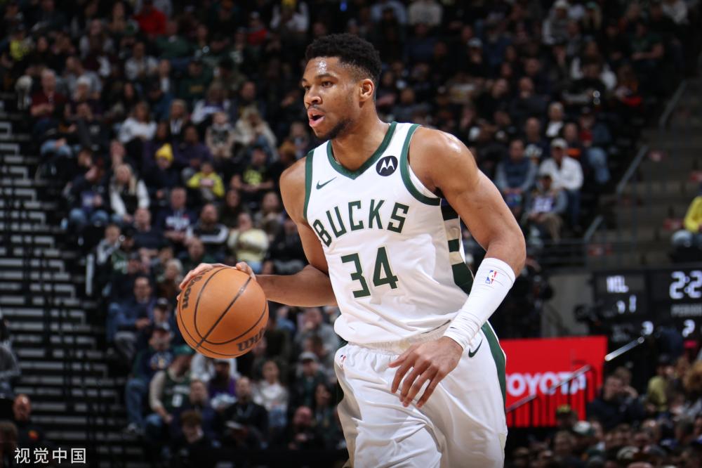 社区盾-水晶宫vs利物浦首发：萨拉赫PK埃泽，埃基蒂克 维尔茨先发.