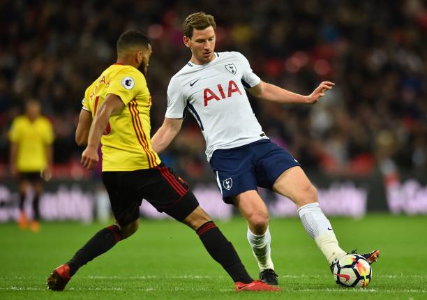 和俱乐部的 和俱乐部的