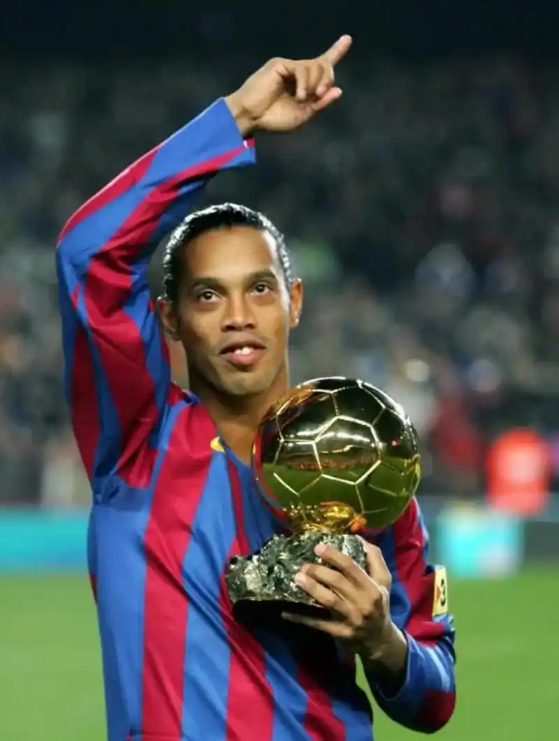 纳乌将成为 纳乌将成为