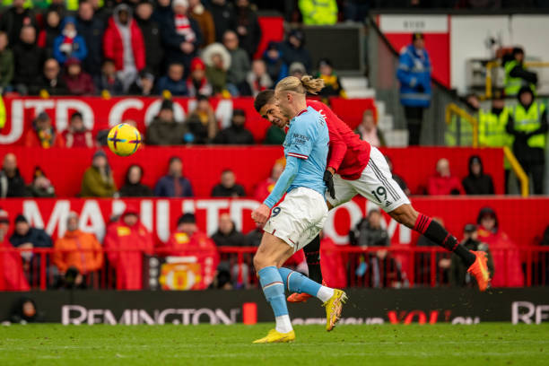 也是他将足 也是他将足