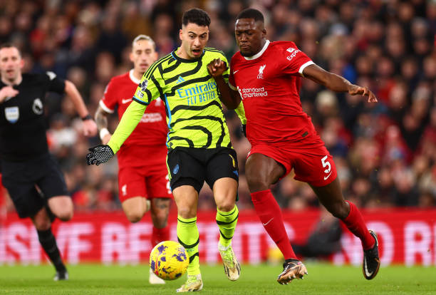 奏并在不同 奏并在不同